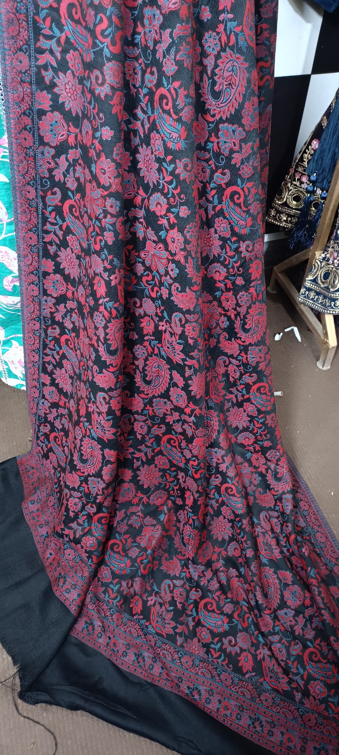 Kaani shawl jal style